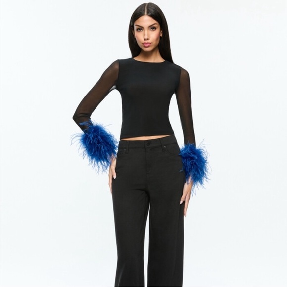 Alice + Olivia Delaina Feather Top - Picture 2 of 11